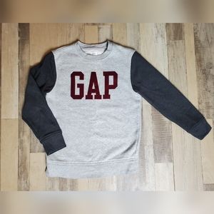 Sz M Boys GAP Sweatshirt